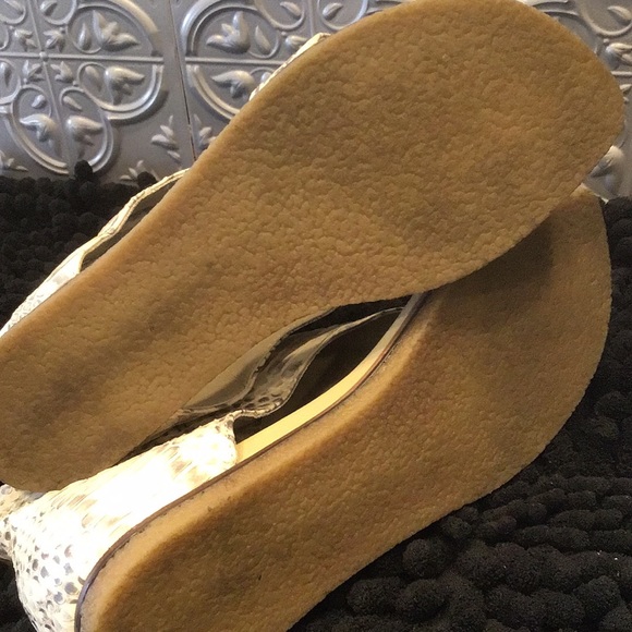 Donald j Pliner Python reptile bootie sandals size 7 - Picture 6 of 6